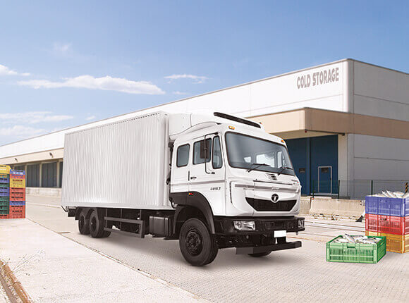 Tata Signa 2818  Heavy Trucks